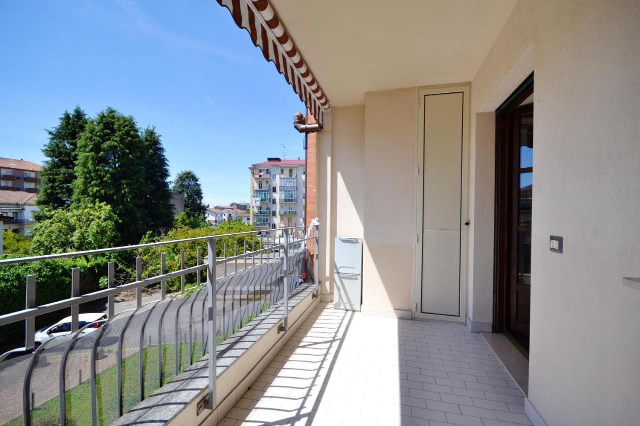 Charming Flat In Vercelli - 50 Sqm - Cosy Balcony. Apartment Ngoại thất bức ảnh