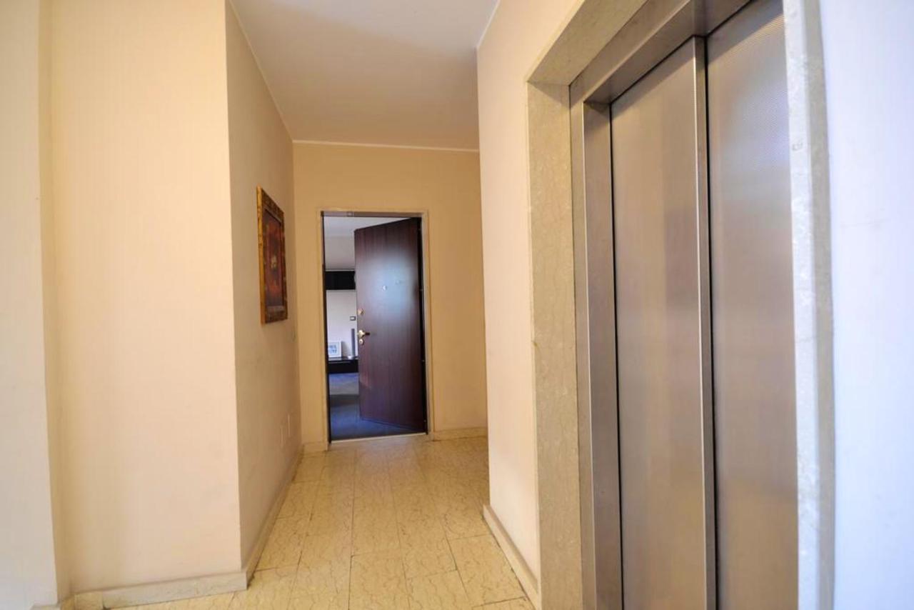 Charming Flat In Vercelli - 50 Sqm - Cosy Balcony. Apartment Ngoại thất bức ảnh